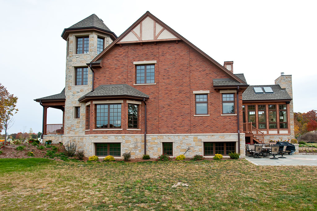 Architectural features of a custom home, side view